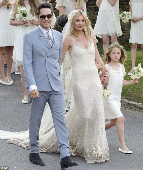 kate_moss_wedding_1