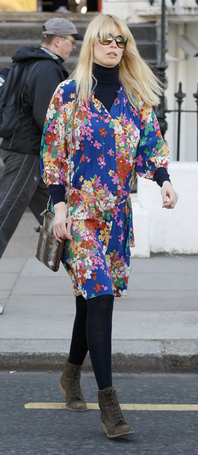 Claudia Schiffer leaving kid's school in London